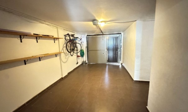 Återförsäljning - Radhus -
San Miguel de Salinas