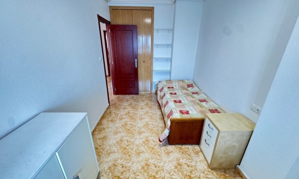 Återförsäljning - Radhus -
San Miguel de Salinas