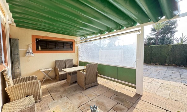 Resale - Freistehende Villa -
Cabo Roig