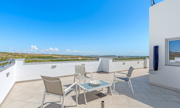 Resale - Freistehende Villa -
Torremendo