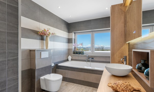 Resale - Freistehende Villa -
Torremendo