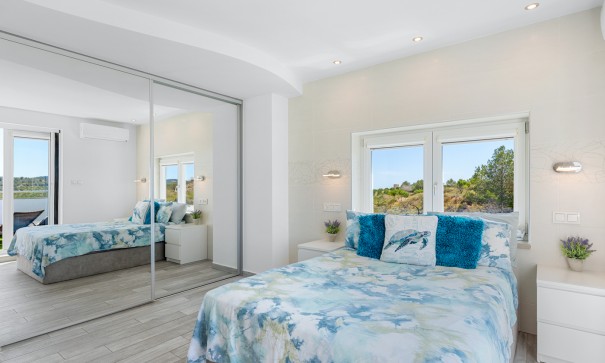 Resale - Freistehende Villa -
Torremendo