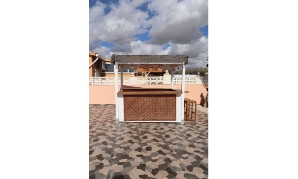 Sprzedaż - Willa wolnostojąca -
Fortuna