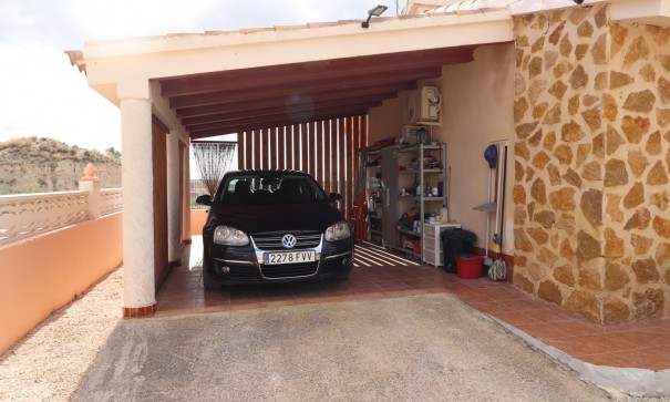 Sprzedaż - Willa wolnostojąca -
Fortuna