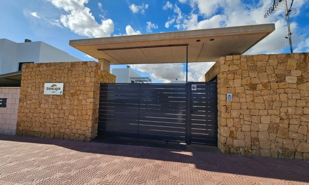 Sprzedaż - Willa wolnostojąca -
Ciudad Quesada - Rojales - Rojales