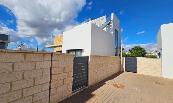 Sprzedaż - Willa wolnostojąca -
Ciudad Quesada - Rojales - Rojales