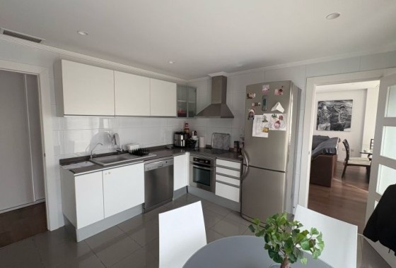 Revente - Appartement -
Elche