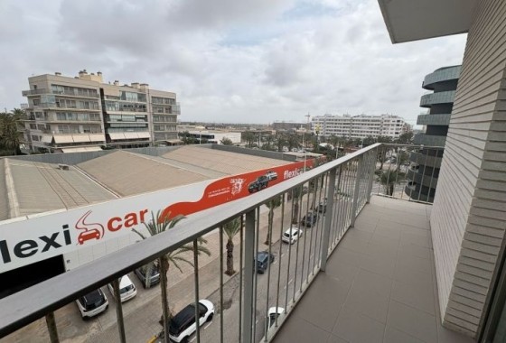 Revente - Appartement -
Elche