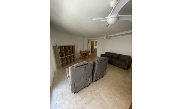 Venta - Apartamento piso -
Pinoso - Pinoso Alicante