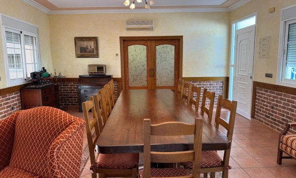 Sale - Town house -
Los Montesinos