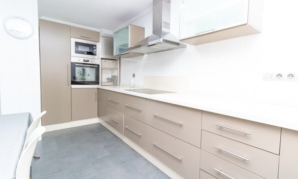 Återförsäljning - Lägenhet lägenhet -
Torrevieja - Beach