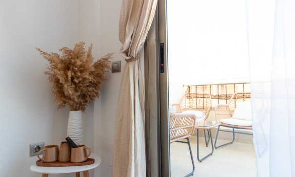 Återförsäljning - Lägenhet lägenhet -
Torrevieja - Beach