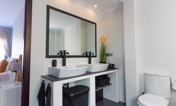 Återförsäljning - Lägenhet lägenhet -
Torrevieja - Beach