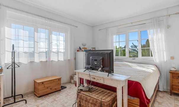 Återförsäljning - Finca lantlig egendom -
Los Montesinos