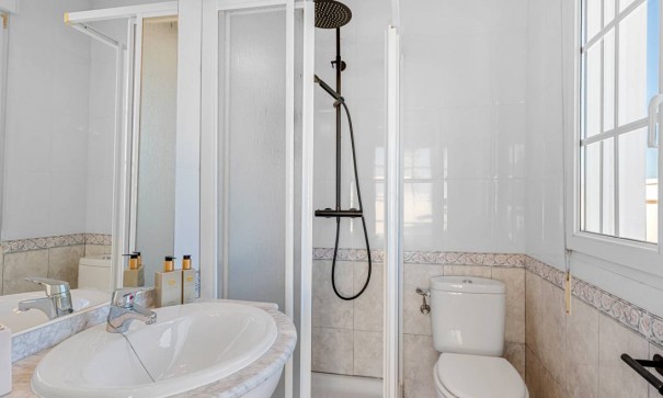 Återförsäljning - Finca lantlig egendom -
Los Montesinos