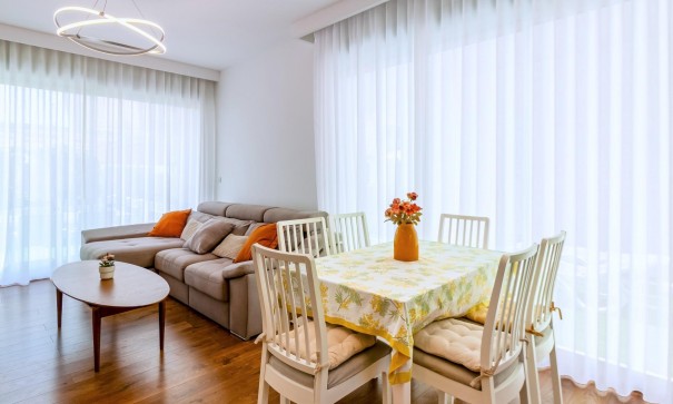 Sale - Detached Villa -
Pilar de la Horadada - Pueblo Latino