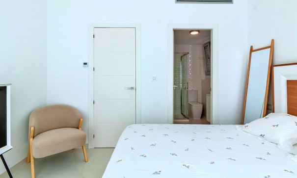 Sale - Detached Villa -
Pilar de la Horadada - Pueblo Latino