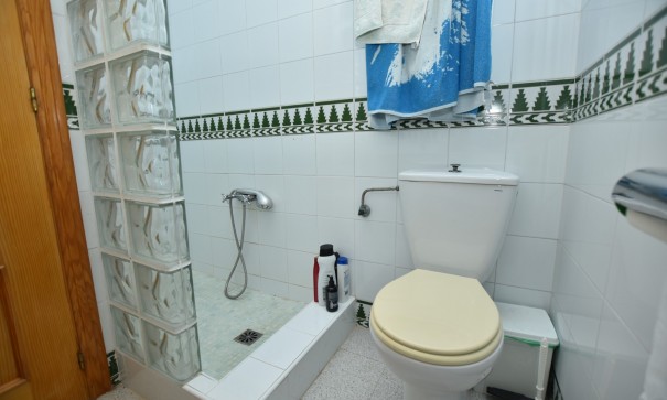 Herverkoop - Vrijstaande Villa -
La Mata