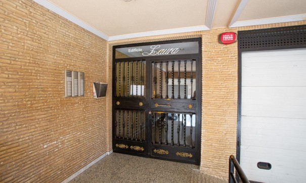 Sale - Apartment Flat -
Torrevieja - Centro