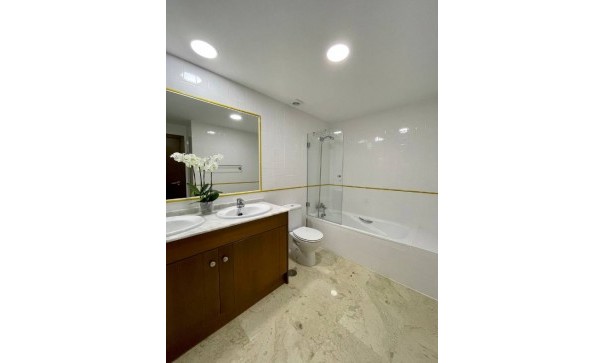 Sale - Town house -
Punta Prima