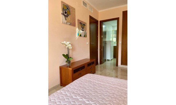 Sale - Town house -
Punta Prima