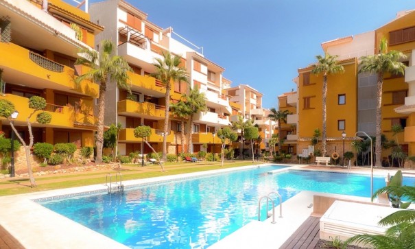Sale - Town house -
Punta Prima