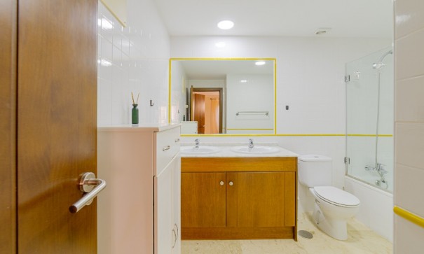 Sale - Town house -
Punta Prima