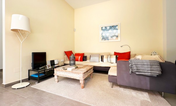 Sale - Semi Detached Villa -
Algorfa - La Finca Golf