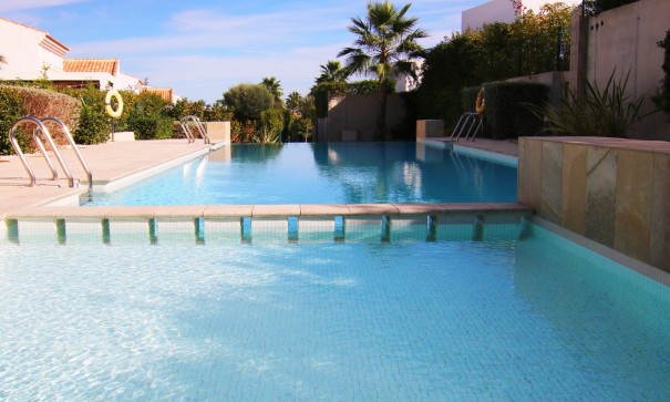 Sale - Semi Detached Villa -
Algorfa - La Finca Golf