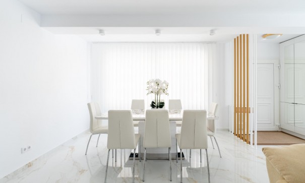 Sale - Town house -
Torrevieja - Punta prima