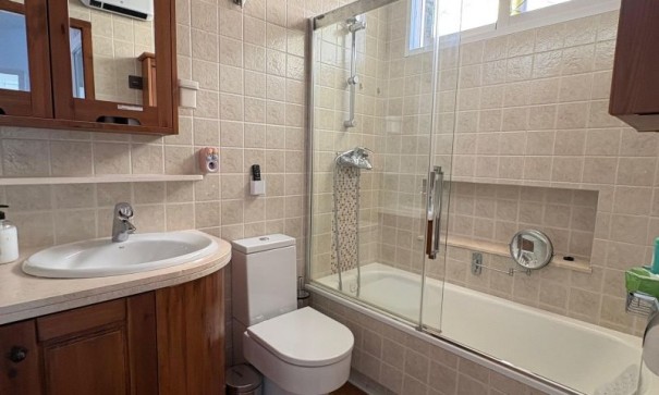 Sale - Detached Villa -
Orihuela Costa