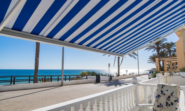 Sale - Apartment Flat -
Mil Palmeras - Beach