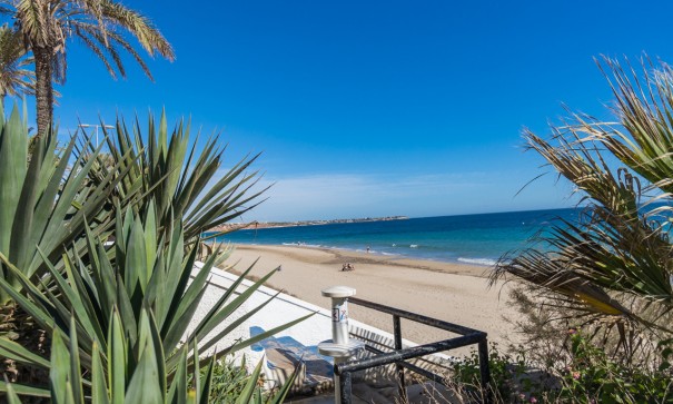 Sale - Apartment Flat -
Mil Palmeras - Beach