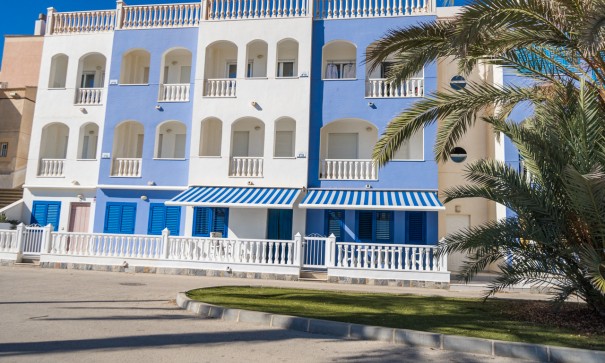 Sale - Apartment Flat -
Mil Palmeras - Beach