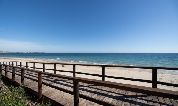 Sale - Apartment Flat -
Mil Palmeras - Beach