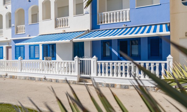 Sale - Apartment Flat -
Mil Palmeras - Beach