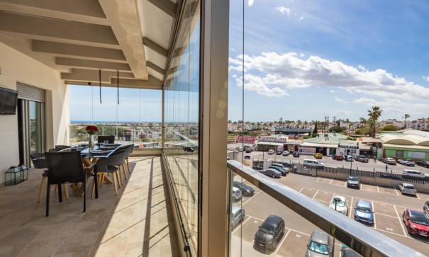 Venta - Apartamento piso -
Villamartín - Villamartin