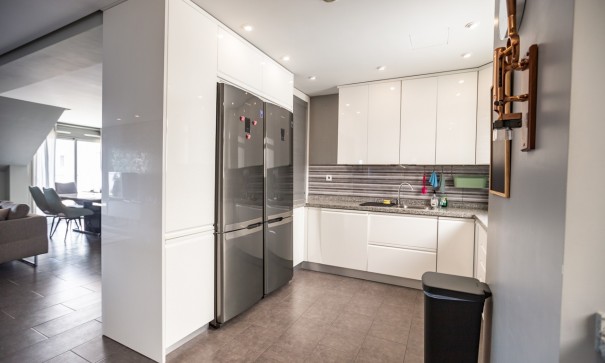 Venta - Apartamento piso -
Villamartín - Villamartin