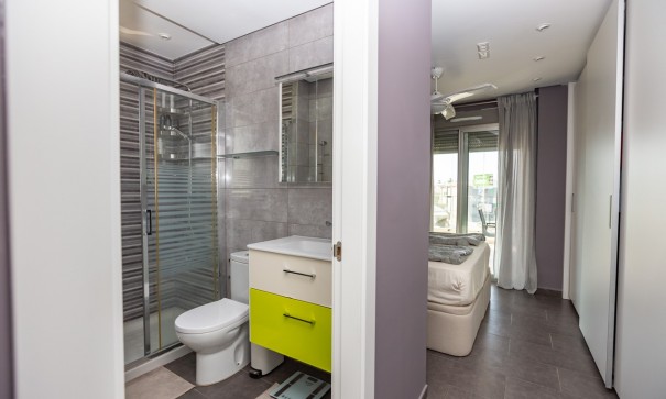 Venta - Apartamento piso -
Villamartín - Villamartin