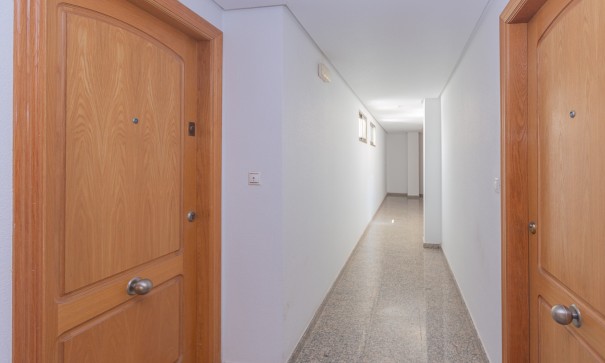 Sale - Apartment Flat -
Torrevieja - Beach