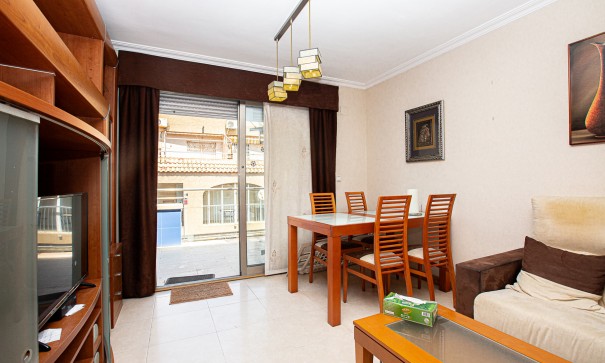 Sale - Apartment Flat -
Torrevieja - Beach