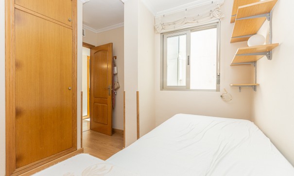 Sale - Apartment Flat -
Torrevieja - Beach