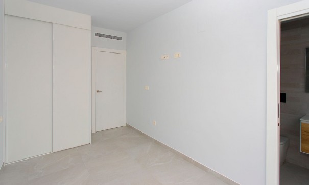 Sale - Apartment Flat -
Torrevieja - Beach