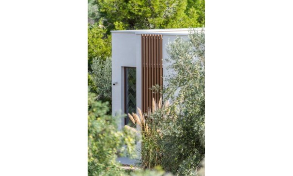 Videresalg - Fritliggende villa -
Finestrat