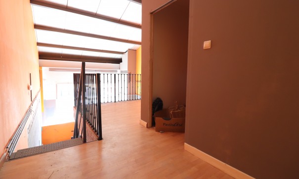 Sale - Commercial -
Algorfa - La Finca Golf Resort