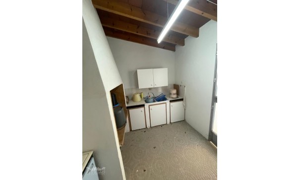 Sprzedaż - Dom miejski -
Pinoso - Pinoso Alicante