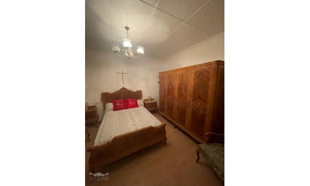 Sprzedaż - Dom miejski -
Pinoso - Pinoso Alicante