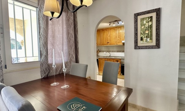 Videresalg - Lejlighed lejlighed -
Orihuela - Zeniamar-Horizonte-La Campana