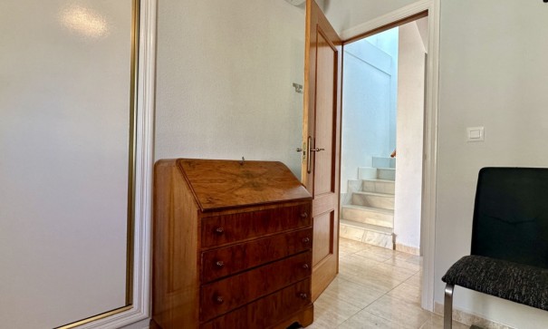 Videresalg - Lejlighed lejlighed -
Orihuela - Zeniamar-Horizonte-La Campana