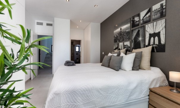 Nowa konstrukcja - Willa wolnostojąca -
Pilar de la Horadada - pueblo